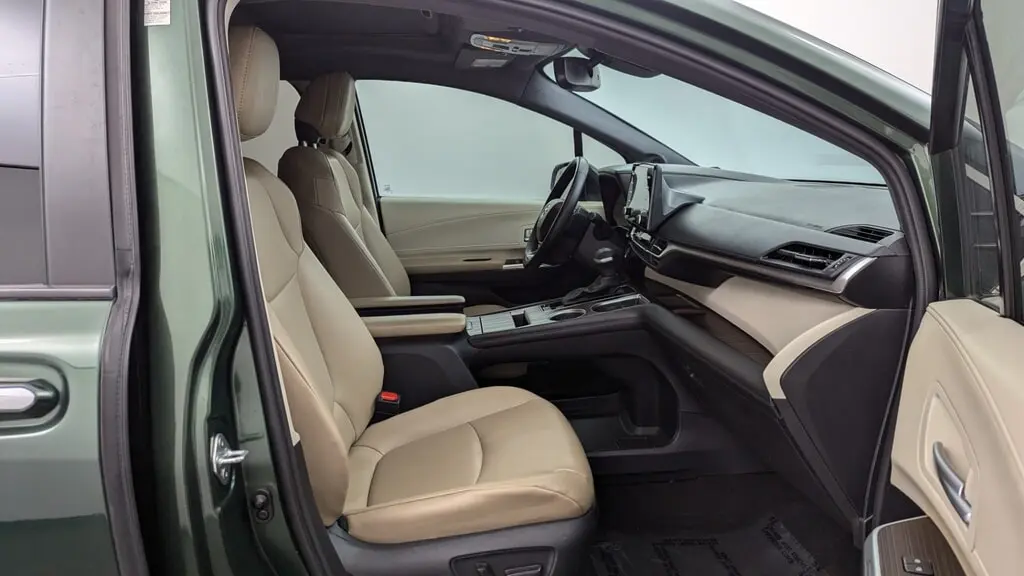 Florida Fine Cars - Used TOYOTA SIENNA 2022 MIAMI XLE
