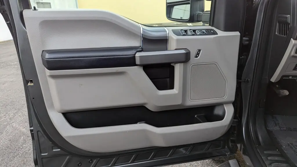 Florida Fine Cars - Used FORD SUPER DUTY F-350 DRW 2019 MARGATE XLT