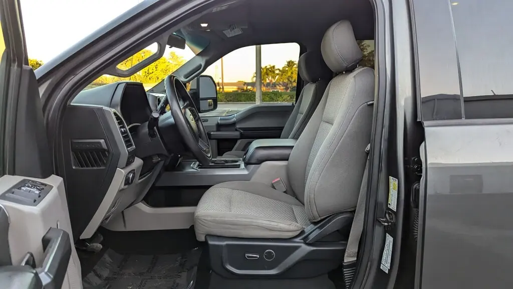Florida Fine Cars - Used FORD SUPER DUTY F-350 DRW 2019 MARGATE XLT
