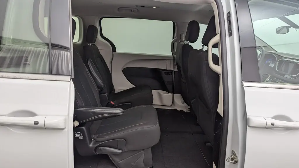 Florida Fine Cars - Used CHRYSLER VOYAGER 2022 MIAMI LX