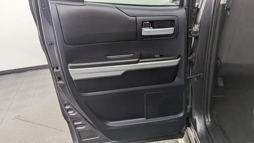 Florida Fine Cars - Used TOYOTA TUNDRA 2WD 2016 MIAMI SR5