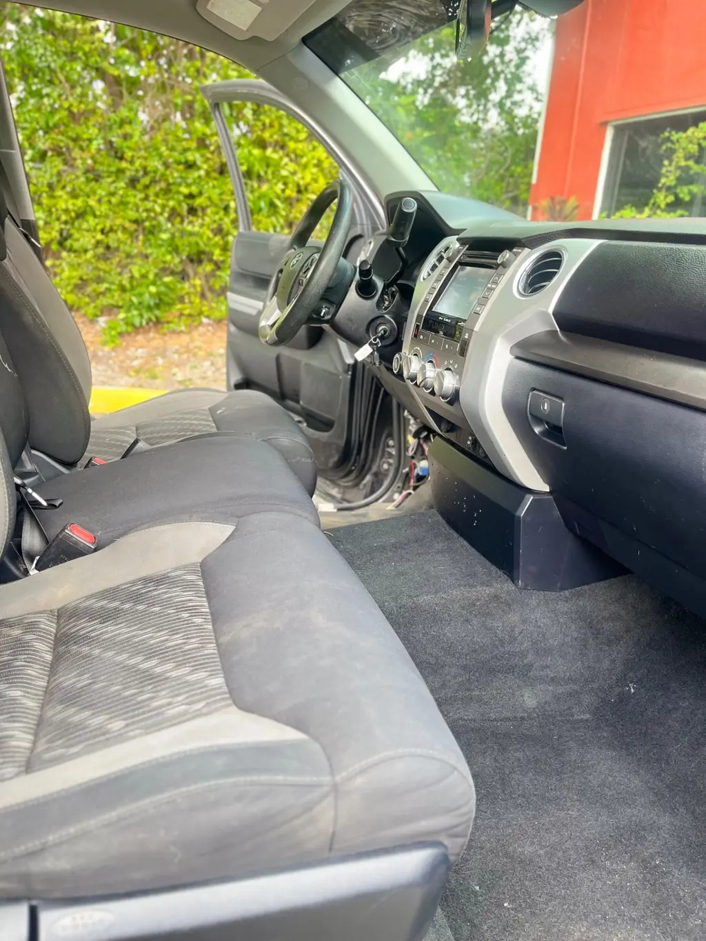 Florida Fine Cars - Used TOYOTA TUNDRA 4WD 2019 MIAMI SR5