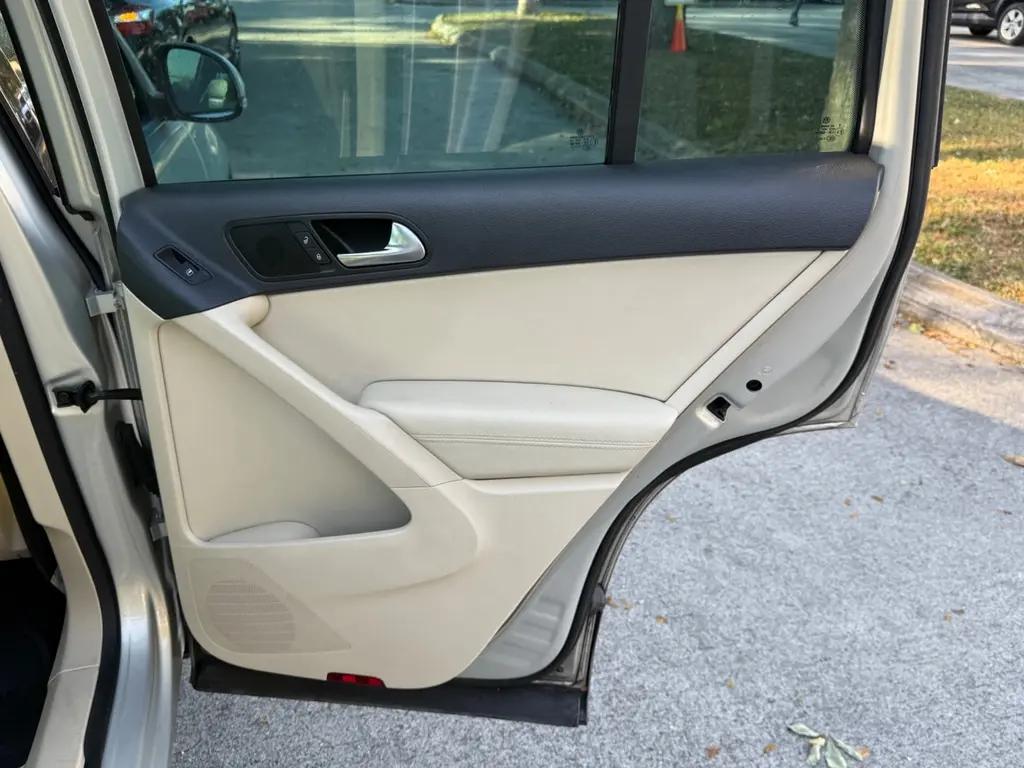 Florida Fine Cars - Used VOLKSWAGEN TIGUAN 2010 WEST PALM WOLFSBURG