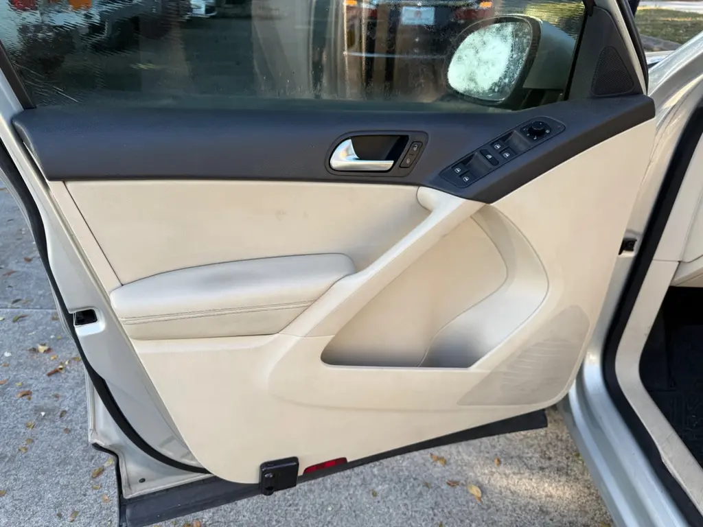 Florida Fine Cars - Used VOLKSWAGEN TIGUAN 2010 WEST PALM WOLFSBURG