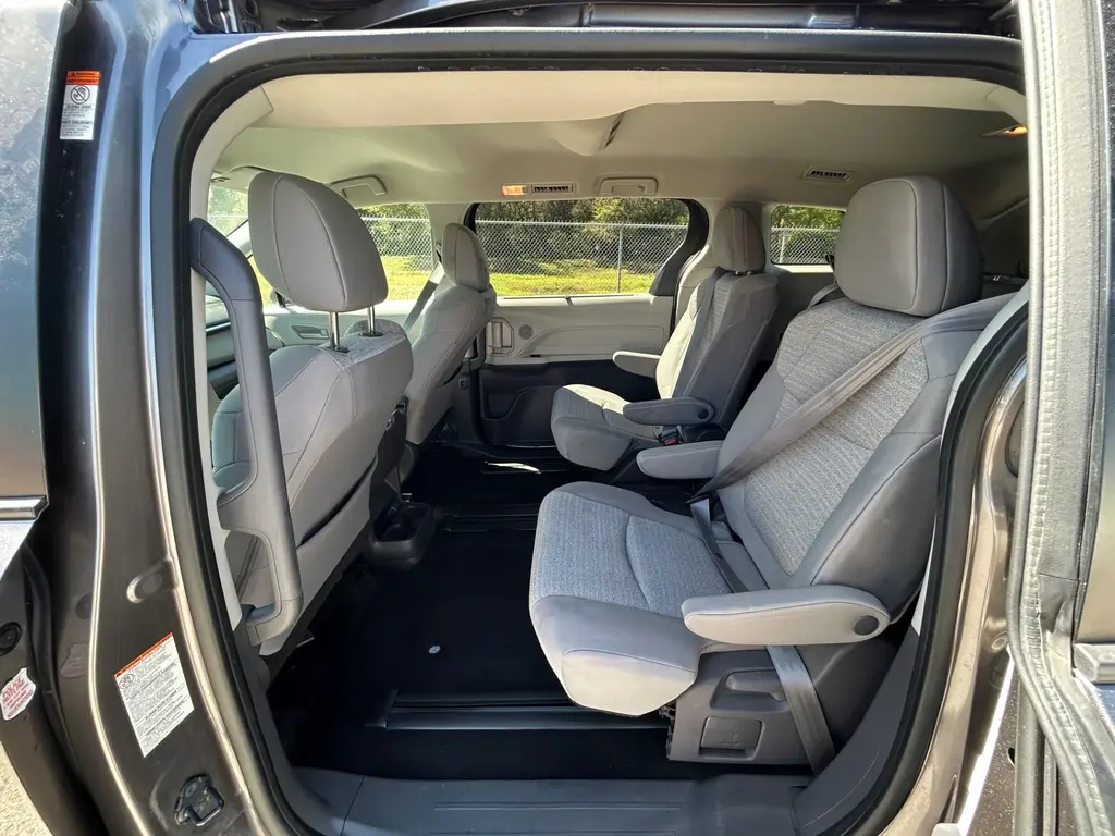Florida Fine Cars - Used TOYOTA SIENNA 2021 ORLANDO LE