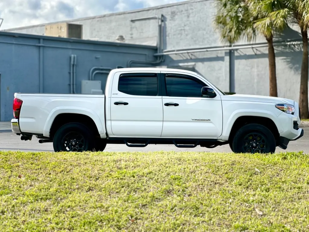 Florida Fine Cars - Used TOYOTA TACOMA 2WD 2019 MARGATE SR5