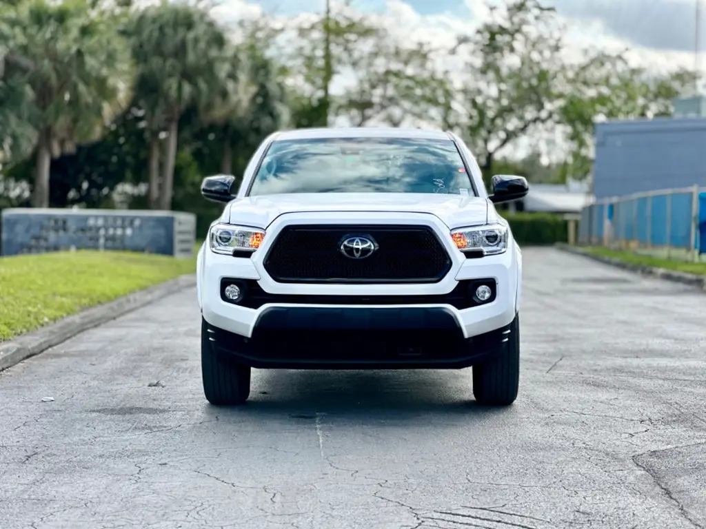 Florida Fine Cars - Used TOYOTA TACOMA 2WD 2019 MARGATE SR5