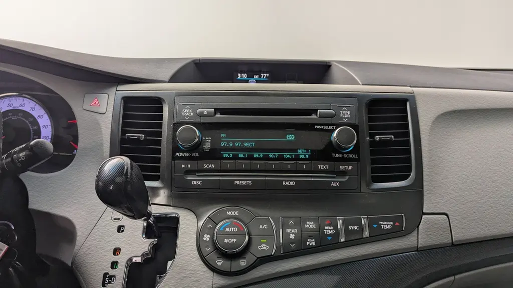 Florida Fine Cars - Used TOYOTA SIENNA 2011 WEST PALM SE