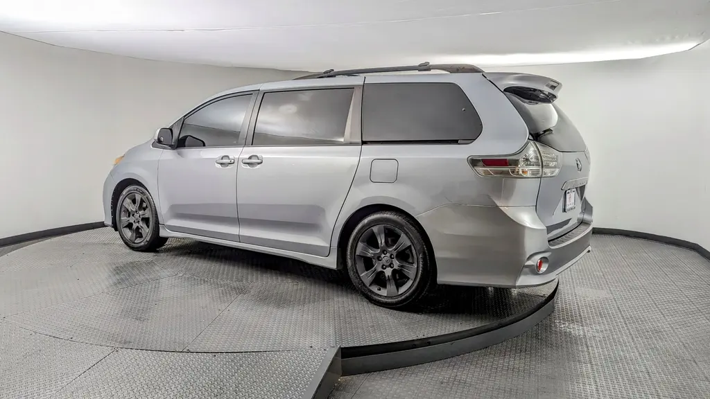 Florida Fine Cars - Used TOYOTA SIENNA 2011 WEST PALM SE