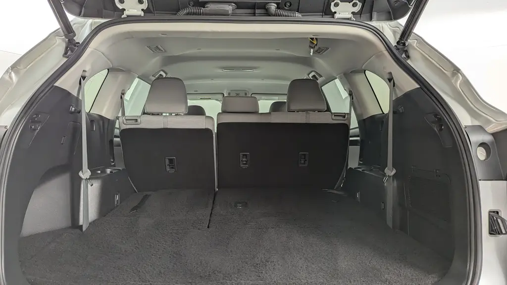 Florida Fine Cars - Used TOYOTA HIGHLANDER 2022 WEST PALM HYBRID LE
