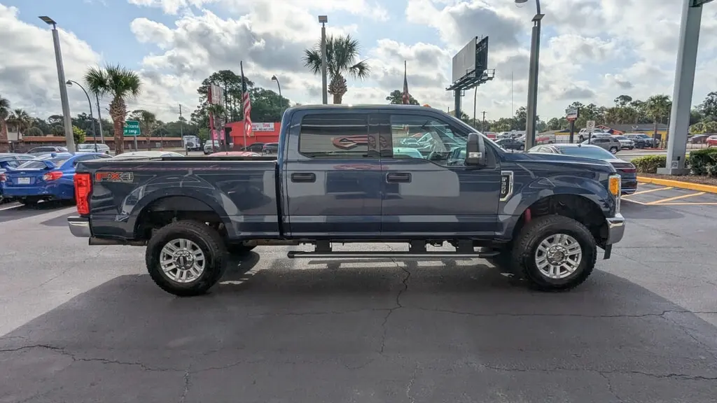 Florida Fine Cars - Used FORD SUPER DUTY F-350 SRW 2017 ORLANDO XLT