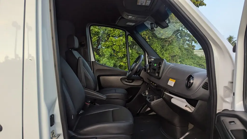 Florida Fine Cars - Used MERCEDES-BENZ SPRINTER 2022 MIAMI 2500
