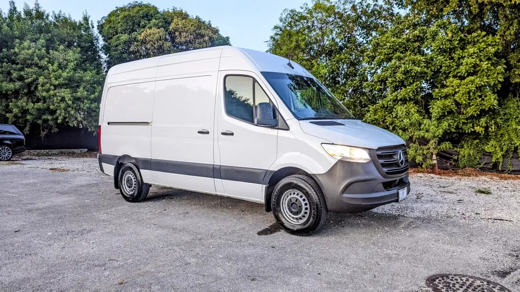 Florida Fine Cars - Used MERCEDES-BENZ SPRINTER 2022 MIAMI 2500