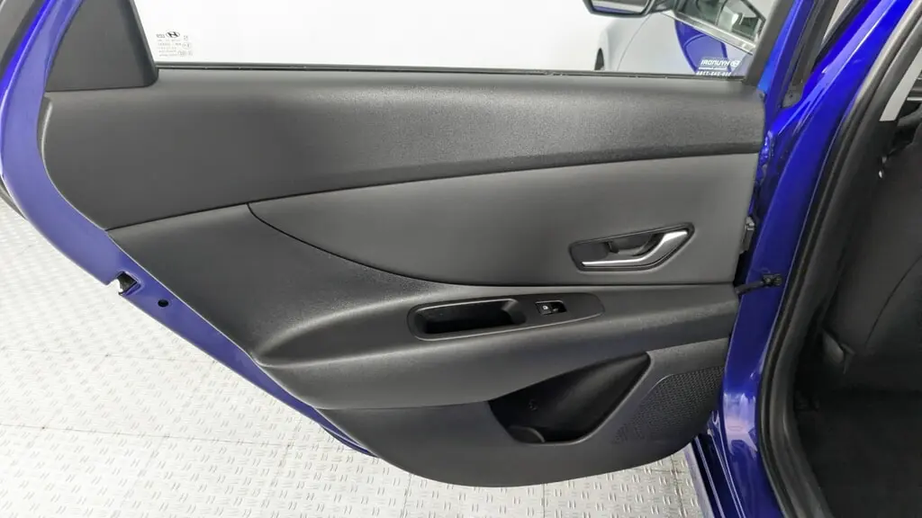 Florida Fine Cars - Used HYUNDAI ELANTRA 2025 ORLANDO SEL CONVENIENCE
