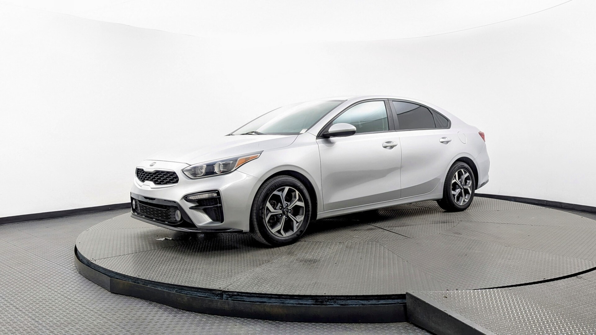 2019 Kia FORTE LXS's photo