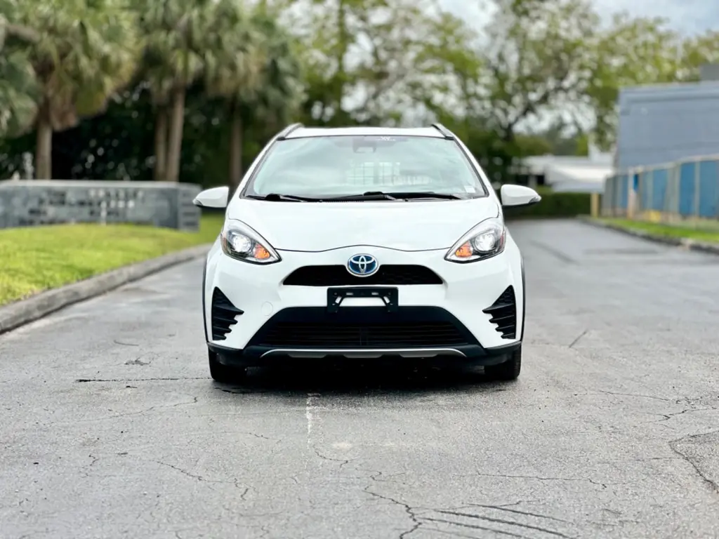 Florida Fine Cars - Used TOYOTA PRIUS C 2018 MARGATE TWO