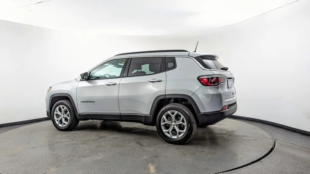 Florida Fine Cars - Used JEEP COMPASS 2024 MIAMI LATITUDE