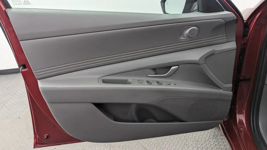 Florida Fine Cars - Used HYUNDAI ELANTRA 2025 WEST PALM SEL CONVENIENCE
