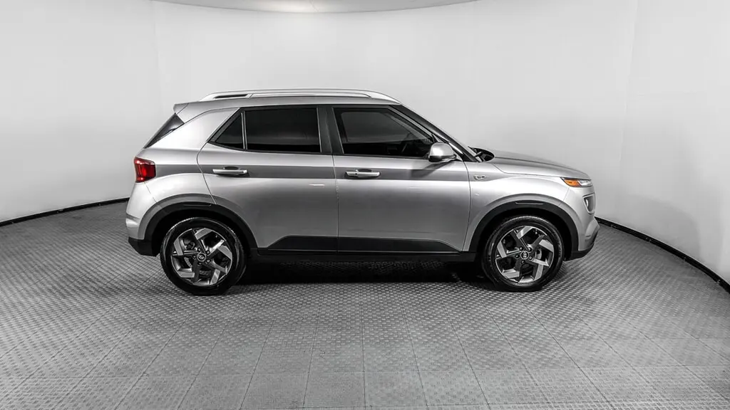 Florida Fine Cars - Used HYUNDAI VENUE 2024 ORLANDO SEL