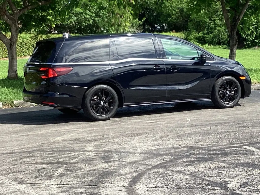 Florida Fine Cars - Used HONDA ODYSSEY 2023 MIAMI SPORT