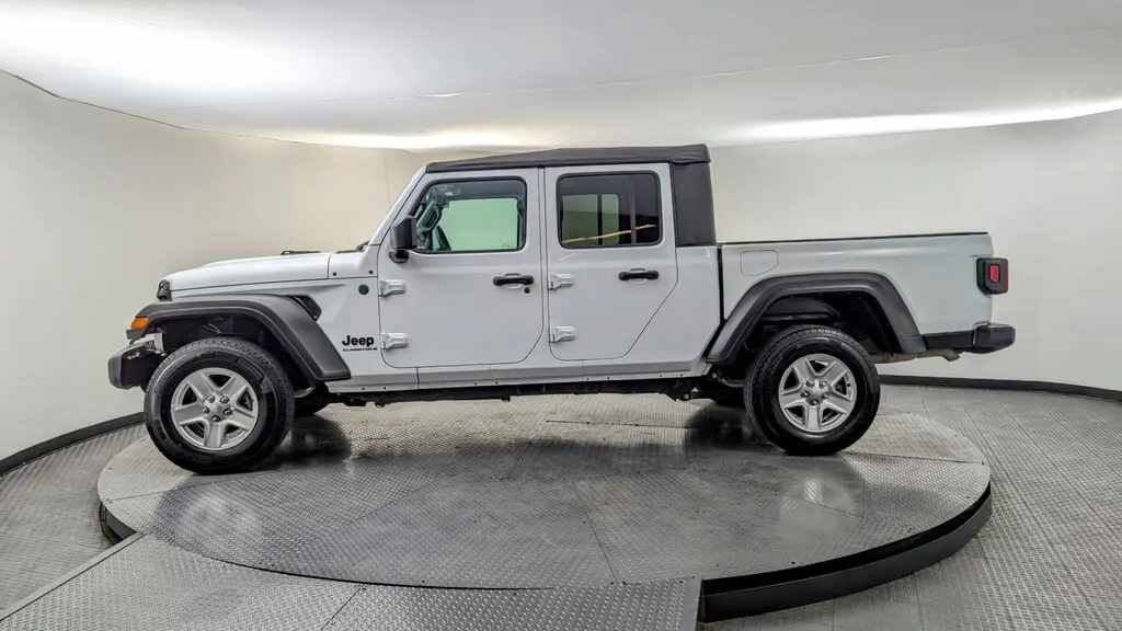Florida Fine Cars - Used JEEP GLADIATOR 2023 WEST PALM SPORT S