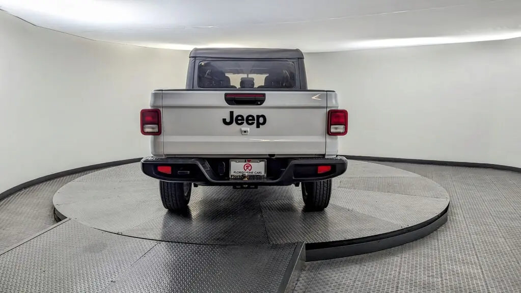 Florida Fine Cars - Used JEEP GLADIATOR 2023 WEST PALM SPORT S