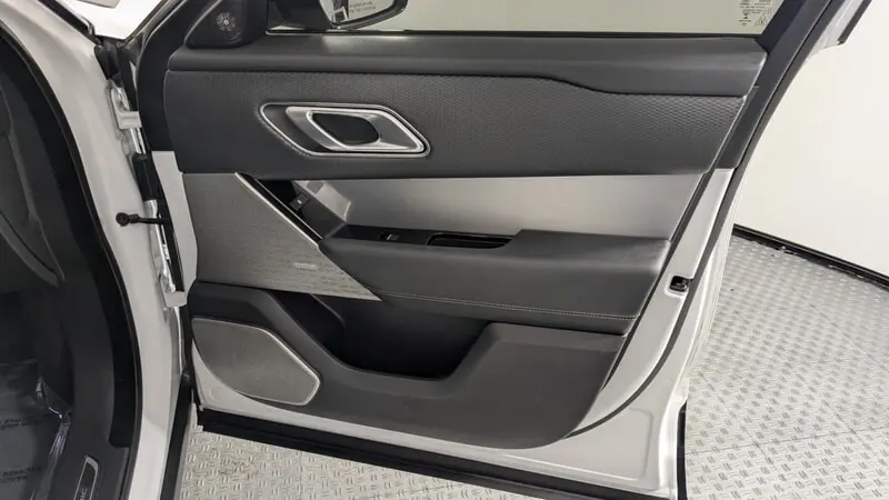 Florida Fine Cars - Used LAND ROVER RANGE ROVER VELAR 2021 MARGATE R-DYNAMIC S