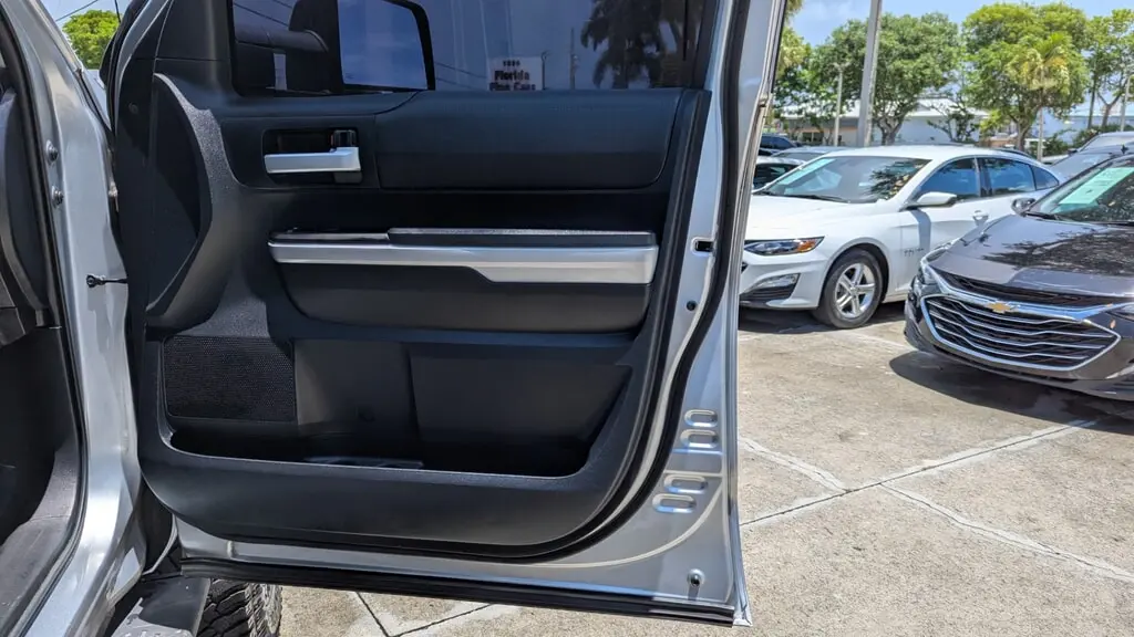 Florida Fine Cars - Used TOYOTA TUNDRA 2WD 2019 WEST PALM SR5