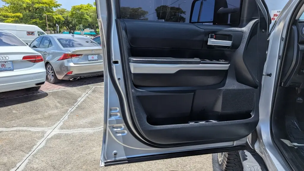 Florida Fine Cars - Used TOYOTA TUNDRA 2WD 2019 WEST PALM SR5
