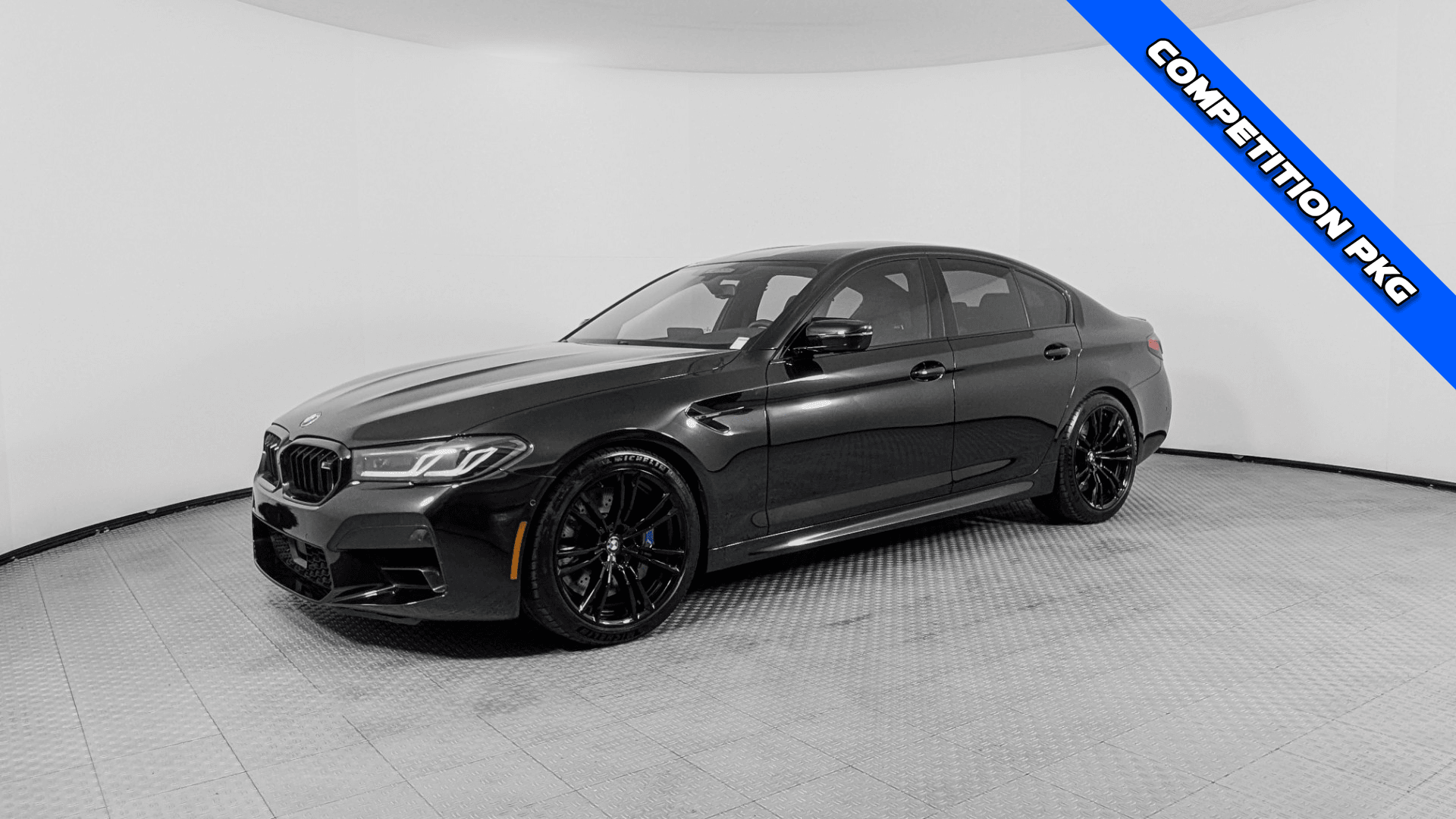 2022 BMW M5