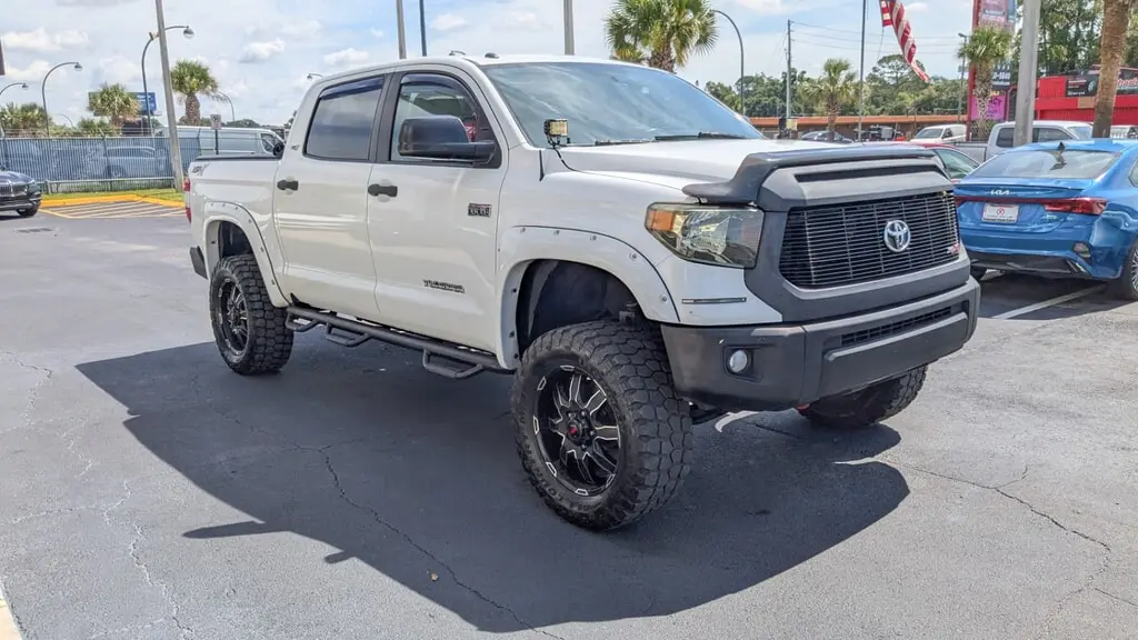 Florida Fine Cars - Used TOYOTA TUNDRA 4WD 2017 ORLANDO SR5