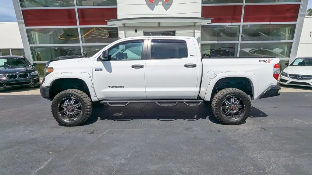 Florida Fine Cars - Used TOYOTA TUNDRA 4WD 2017 ORLANDO SR5