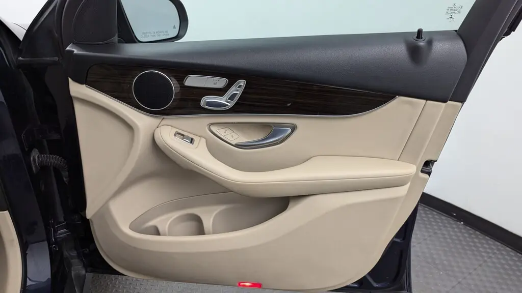 Florida Fine Cars - Used MERCEDES-BENZ GLC 2021 MARGATE GLC 300