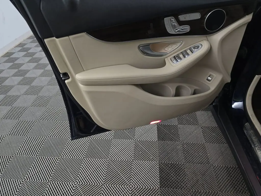 Florida Fine Cars - Used MERCEDES-BENZ GLC 2021 MARGATE GLC 300
