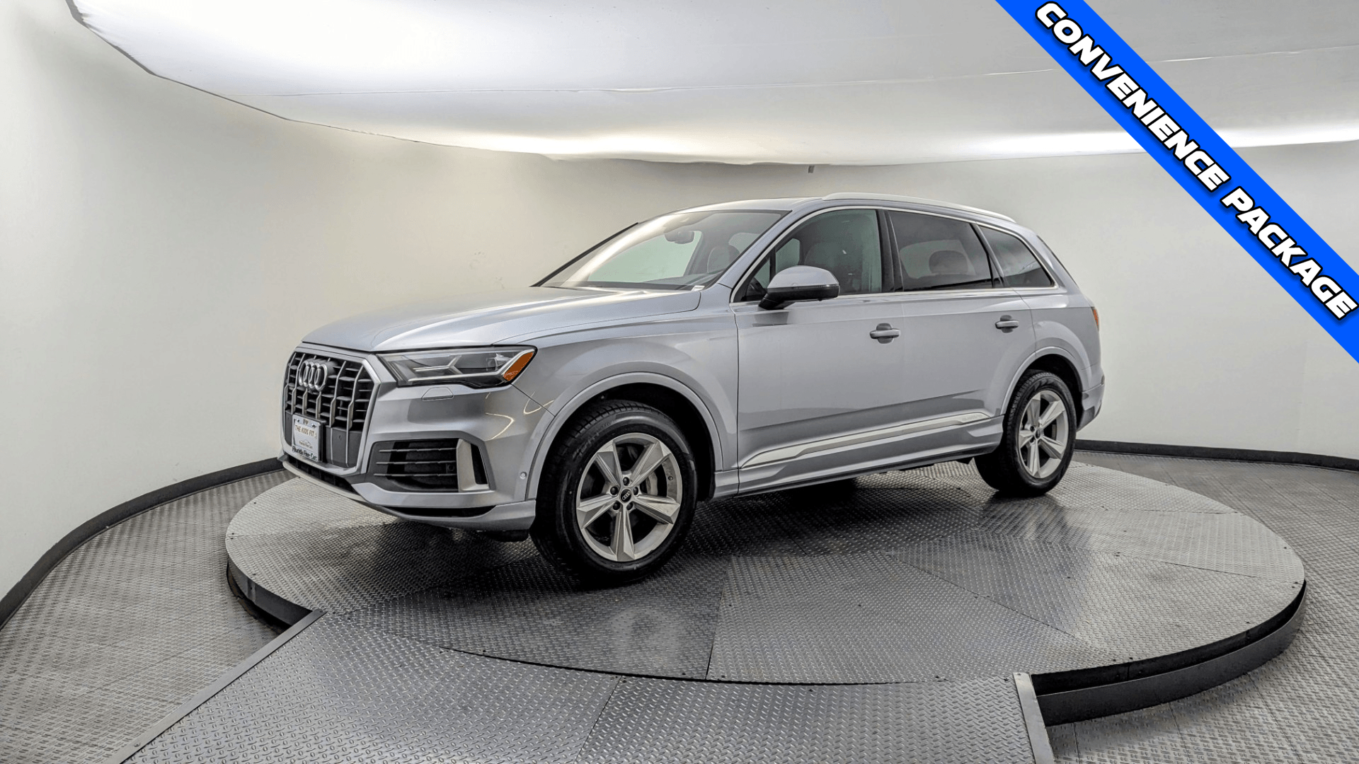 2022 Audi Q7 Premium's photo