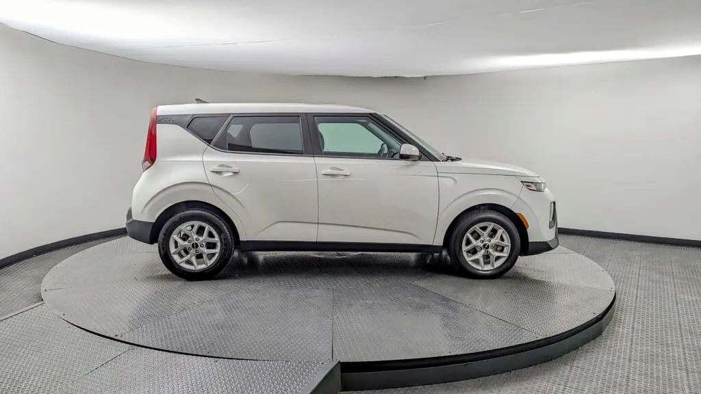 Florida Fine Cars - Used KIA SOUL 2022 WEST PALM LX