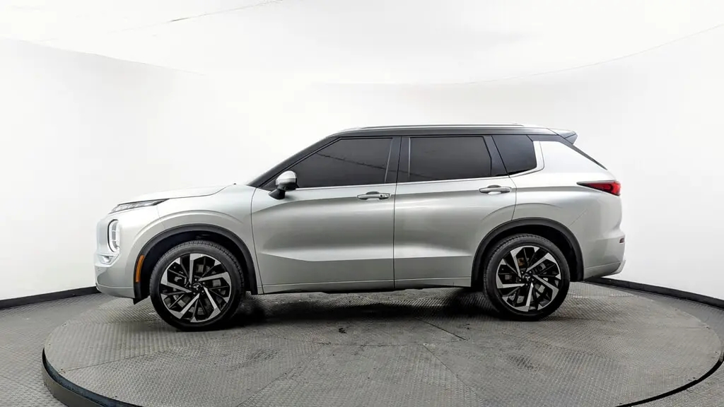Florida Fine Cars - Used MITSUBISHI OUTLANDER 2023 MIAMI SEL BLACK EDITION