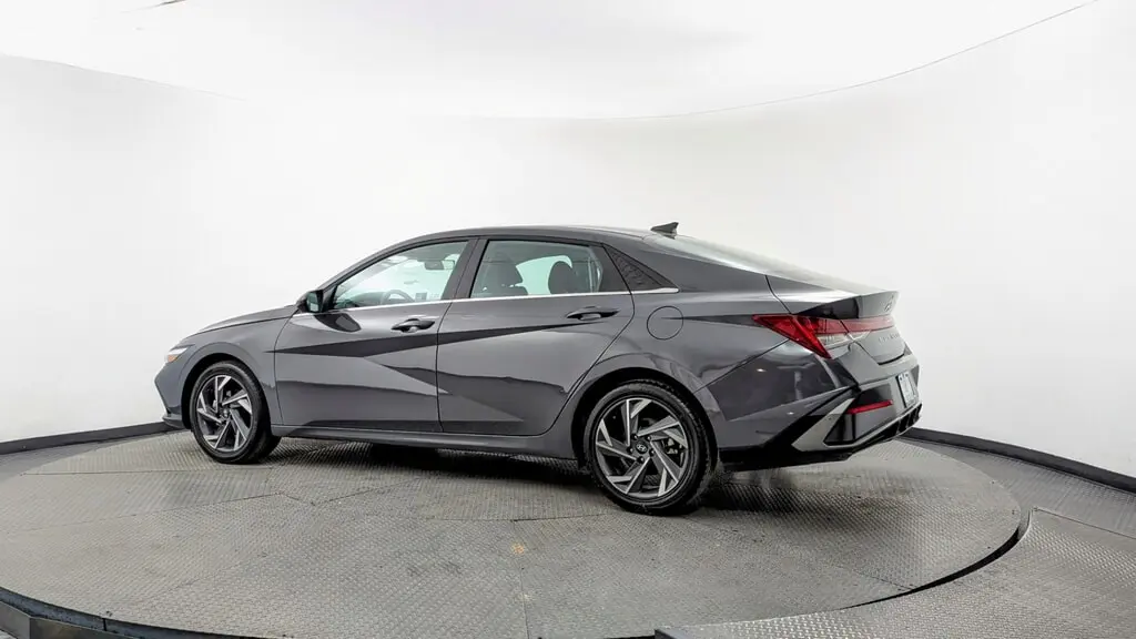 Florida Fine Cars - Used HYUNDAI ELANTRA 2025 WEST PALM SEL CONVENIENCE