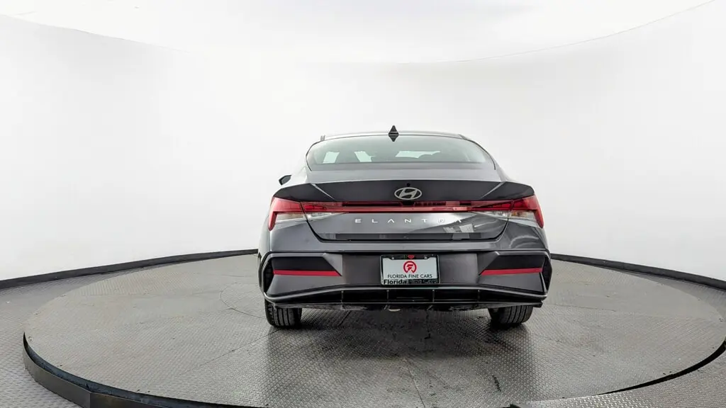 Florida Fine Cars - Used HYUNDAI ELANTRA 2025 WEST PALM SEL CONVENIENCE