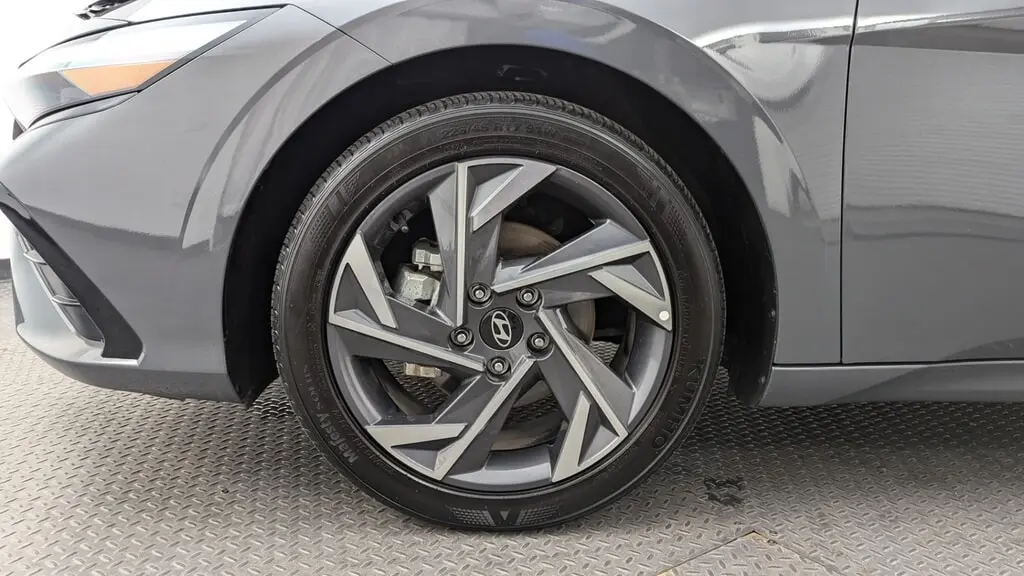 Florida Fine Cars - Used HYUNDAI ELANTRA 2025 WEST PALM SEL CONVENIENCE
