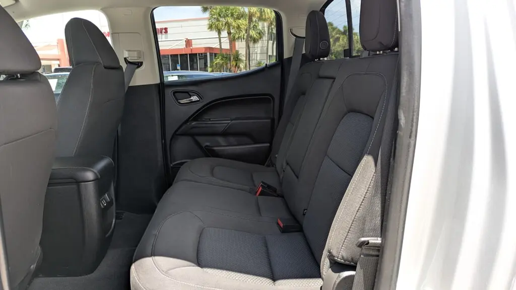 Florida Fine Cars - Used CHEVROLET COLORADO 2019 WEST PALM 4WD LT
