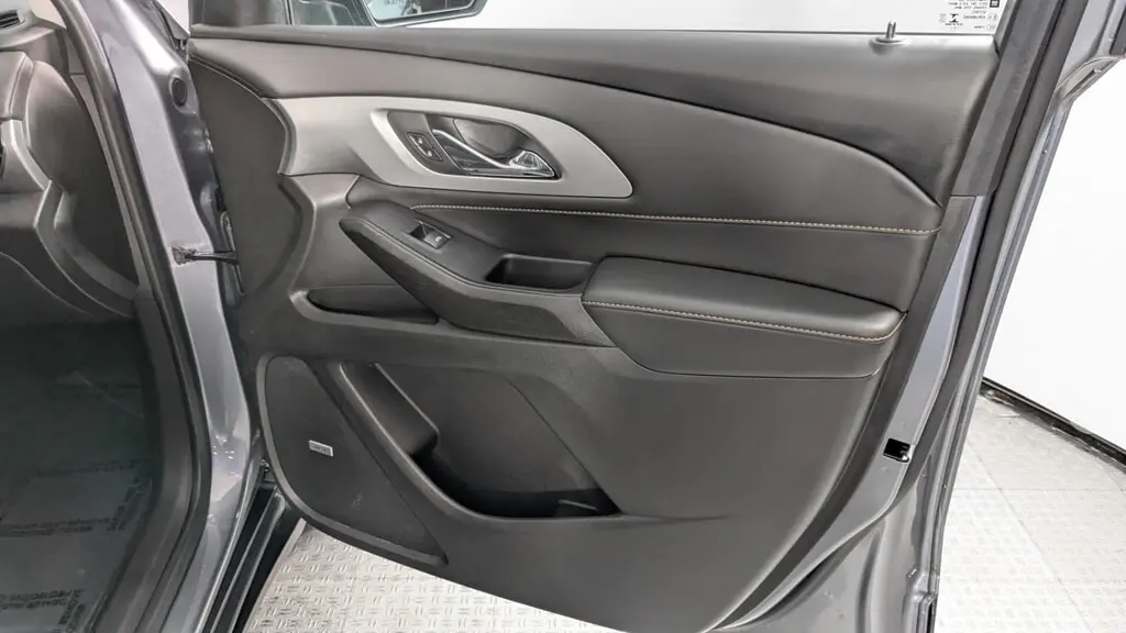 Florida Fine Cars - Used CHEVROLET TRAVERSE 2021 ORLANDO RS