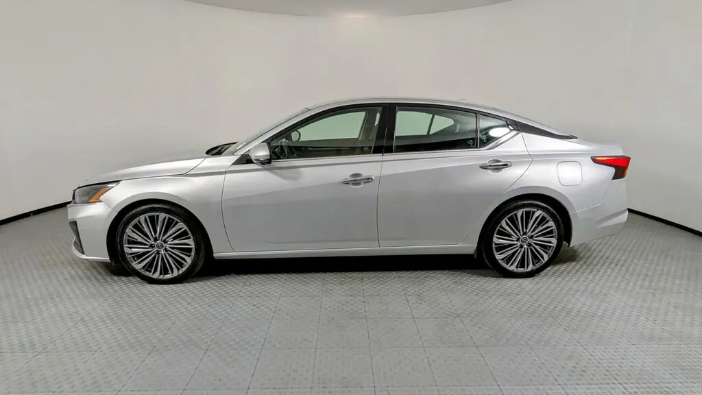 Florida Fine Cars - Used NISSAN ALTIMA 2023 ORLANDO 2.5 SL