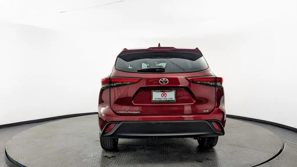 Florida Fine Cars - Used TOYOTA HIGHLANDER 2021 MARGATE XLE