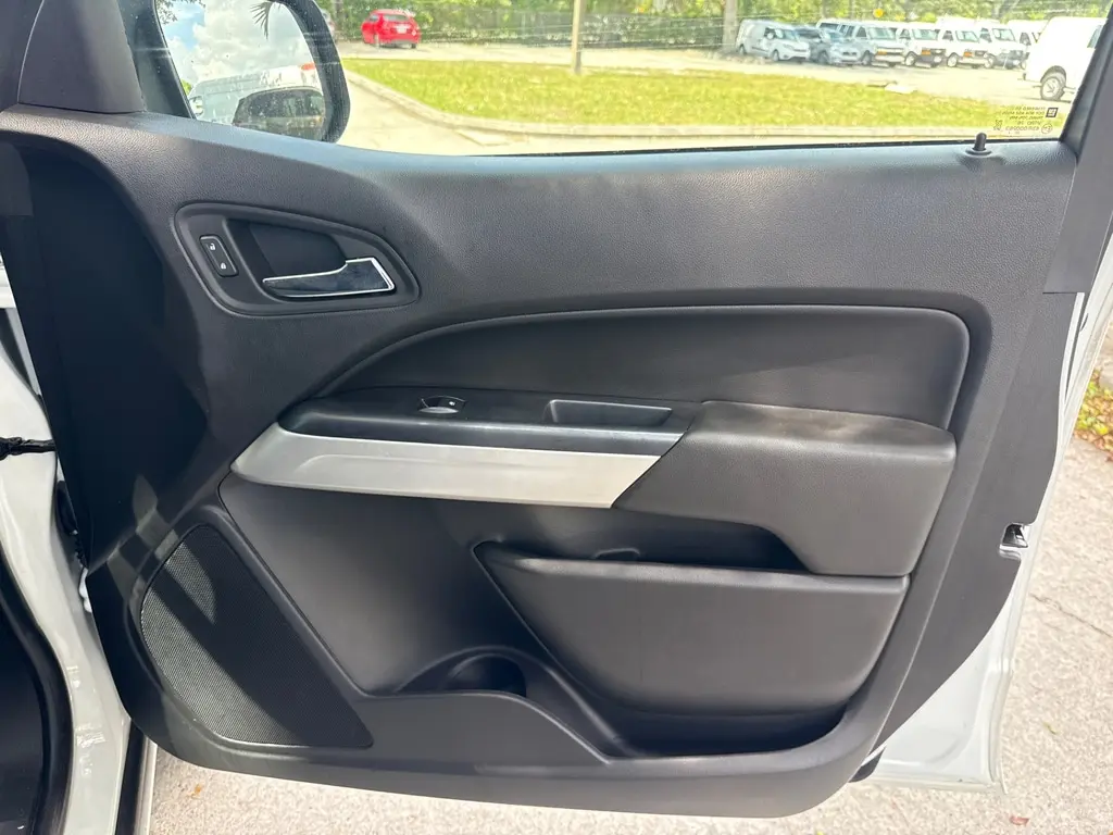 Florida Fine Cars - Used CHEVROLET COLORADO 2021 WEST PALM 2WD LT