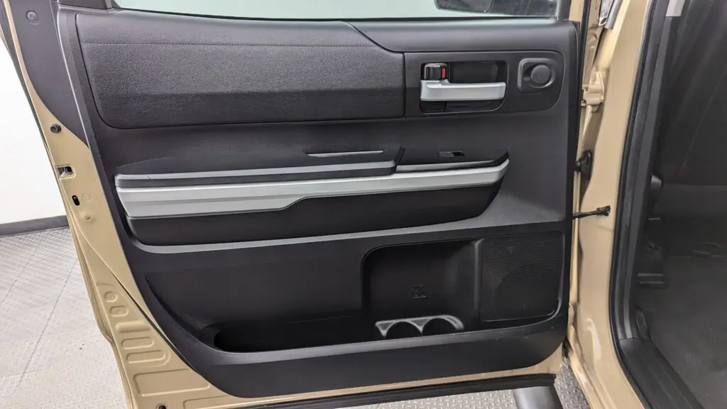 Florida Fine Cars - Used TOYOTA TUNDRA 4WD 2020 MARGATE SR5