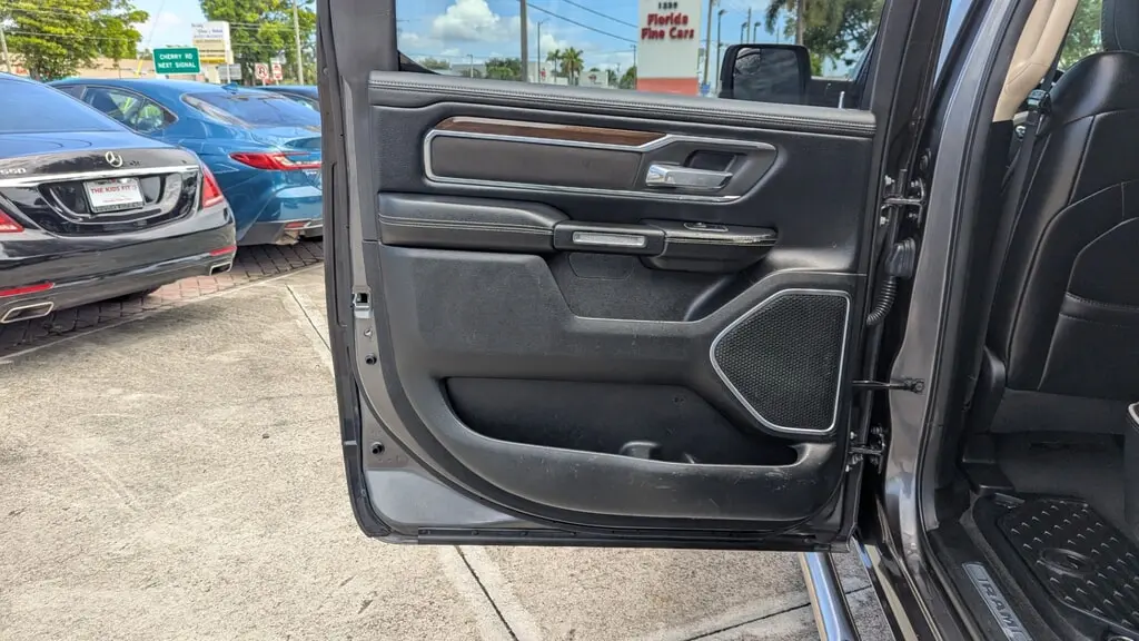 Florida Fine Cars - Used RAM 1500 2021 WEST PALM LARAMIE