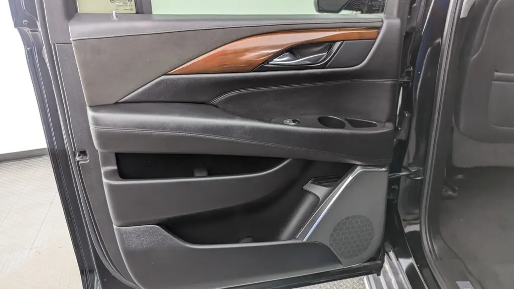 Florida Fine Cars - Used CADILLAC ESCALADE ESV 2018 MARGATE LUXURY