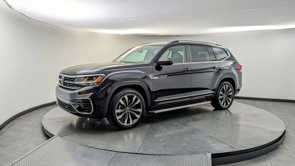 Florida Fine Cars - Used VOLKSWAGEN ATLAS 2021 WEST PALM 3.6L V6 SEL R-LINE