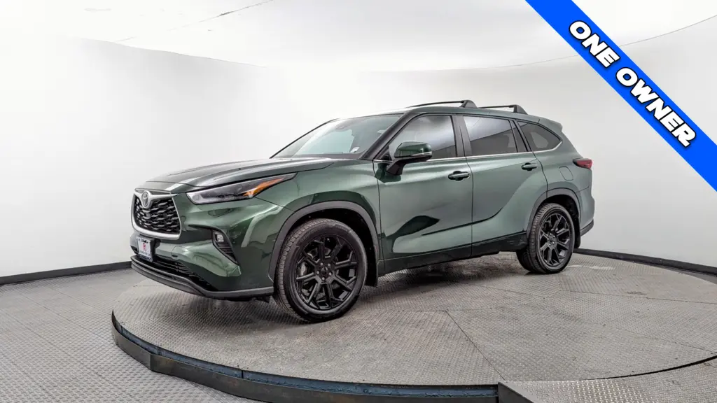 Florida Fine Cars - Used TOYOTA HIGHLANDER 2024 MARGATE LE